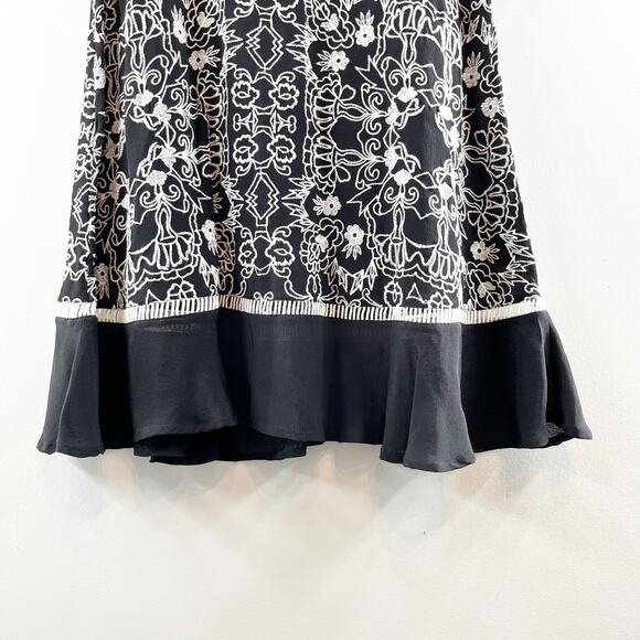 Vanessa Virginia by Anthropologie V Neck Embroidered Coquette Dress Black 2 NWT - Picture 10 of 14
